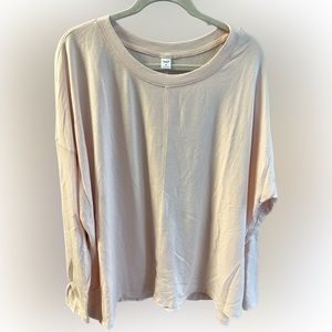 Old Navy active long sleeve top